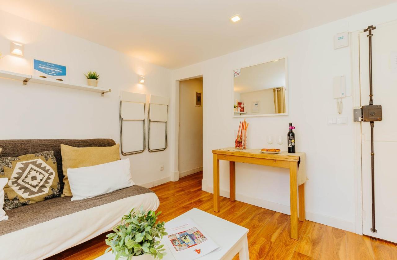 Rent4Rest Bairro Alto Charming 1Bd Apartment Лісабон Екстер'єр фото