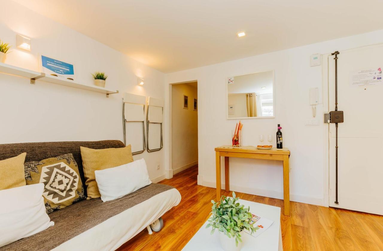 Rent4Rest Bairro Alto Charming 1Bd Apartment Лісабон Екстер'єр фото